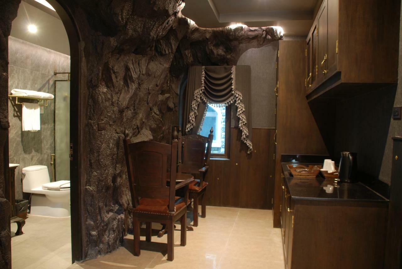 Castle Suites Pattaya Exteriör bild